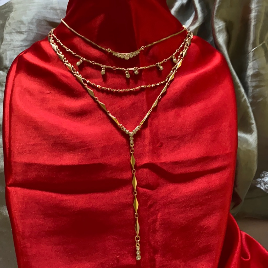 Bcbg Gold Layered Necklace 40$
